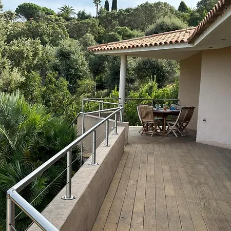 Βίλα Domaine Les Hauts De Capicciola Pinarellu