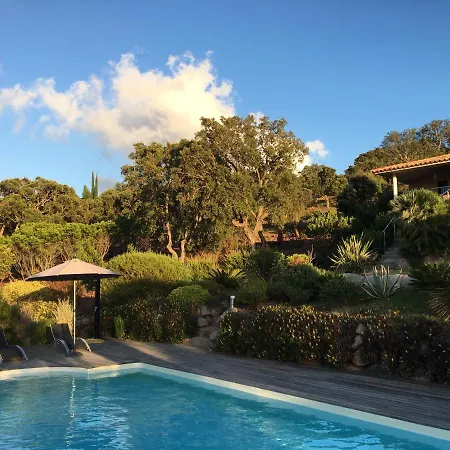 Domaine Les Hauts De Capicciola וילה