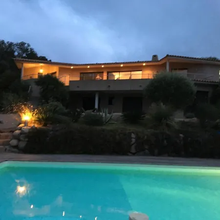 Domaine Les Hauts De Capicciola וילה *