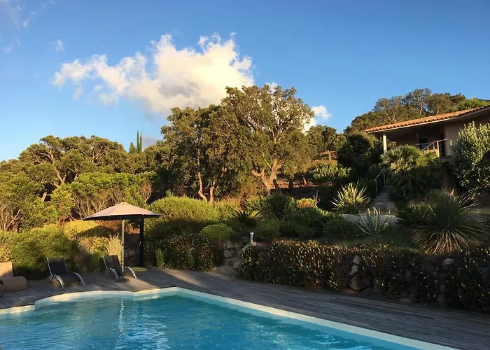 Domaine Les Hauts De Capicciola וילה